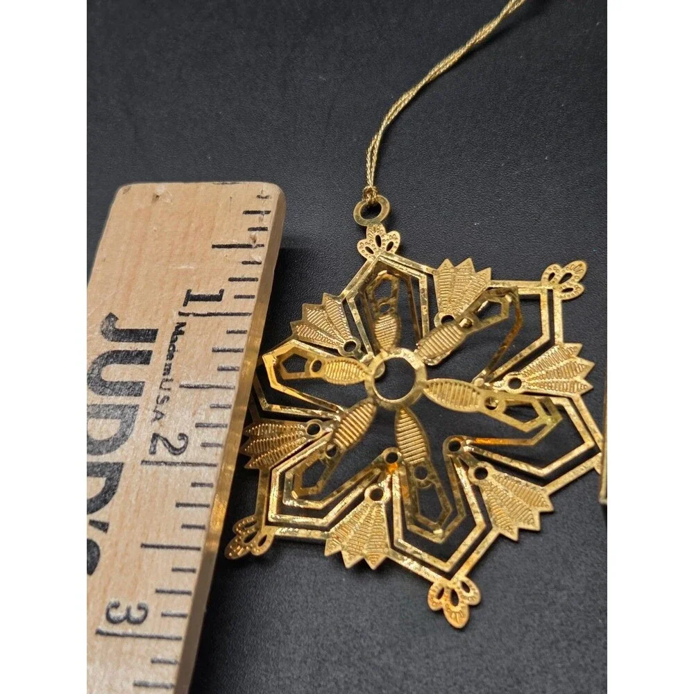 Tamerlane Collection Christmas Ornament 24kt Gold Finish With Box 2.5 inches